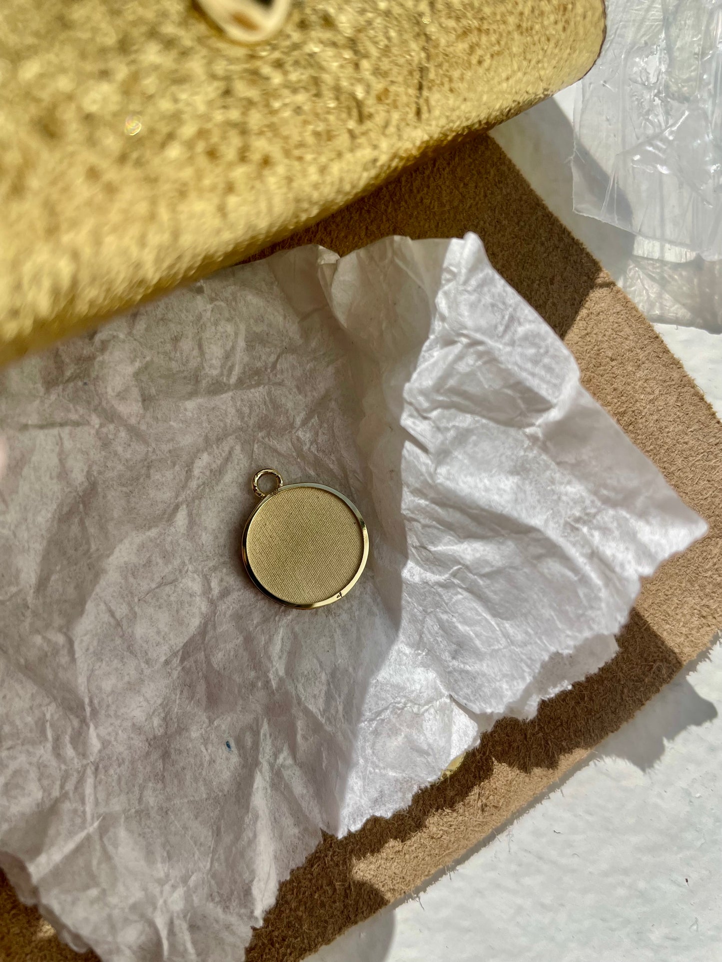 Double-Sided Token of Freedom